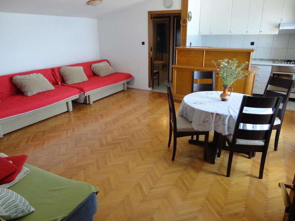 Apartman Lucijan Marusici  Exteriér fotografie