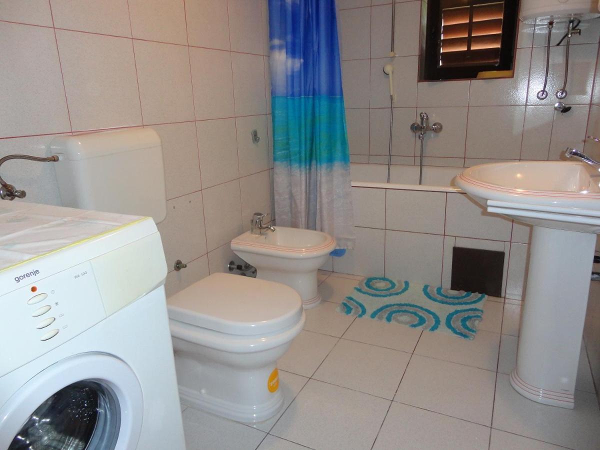 Apartman Lucijan Marusici  Exteriér fotografie